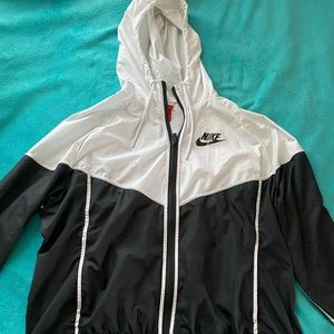 Nike Black and White Wind Breaker